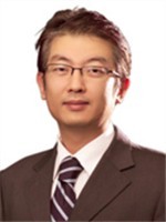 牙齿种植专家郑淳奎